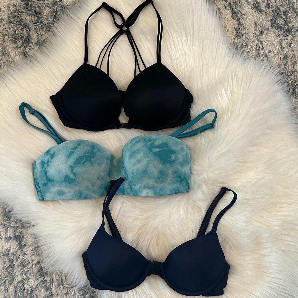 PINK Victoria's Secret Bra Trio 32C in Black, Aqua Tie-Dye, Navy